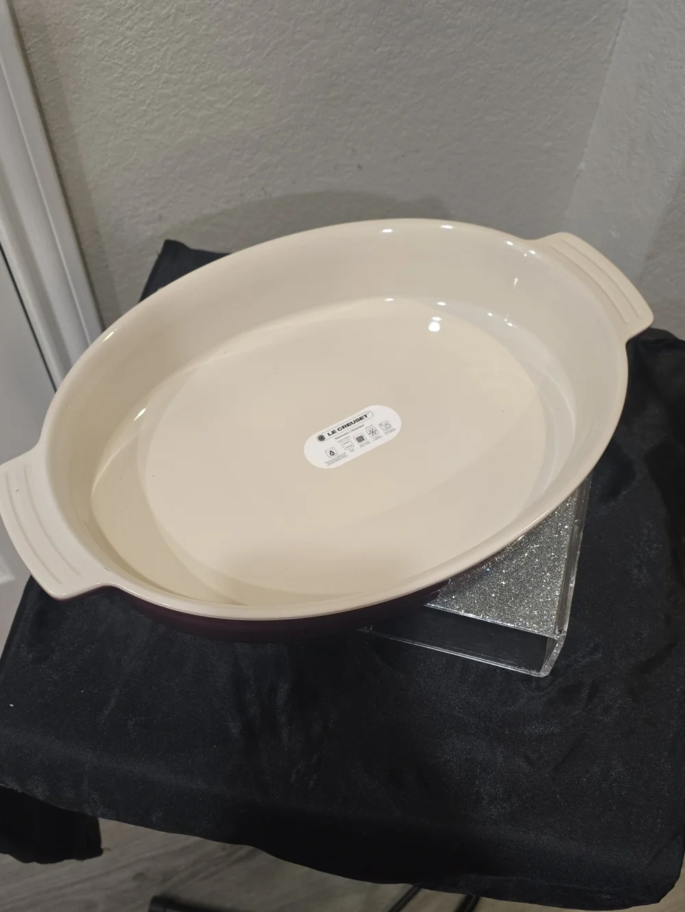 Le Creuset Stoneware 36cm Oval Baking Dish- Fig
